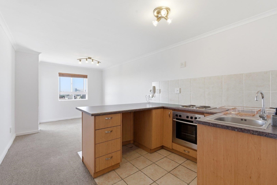 To Let 1 Bedroom Property for Rent in Salt River Western Cape